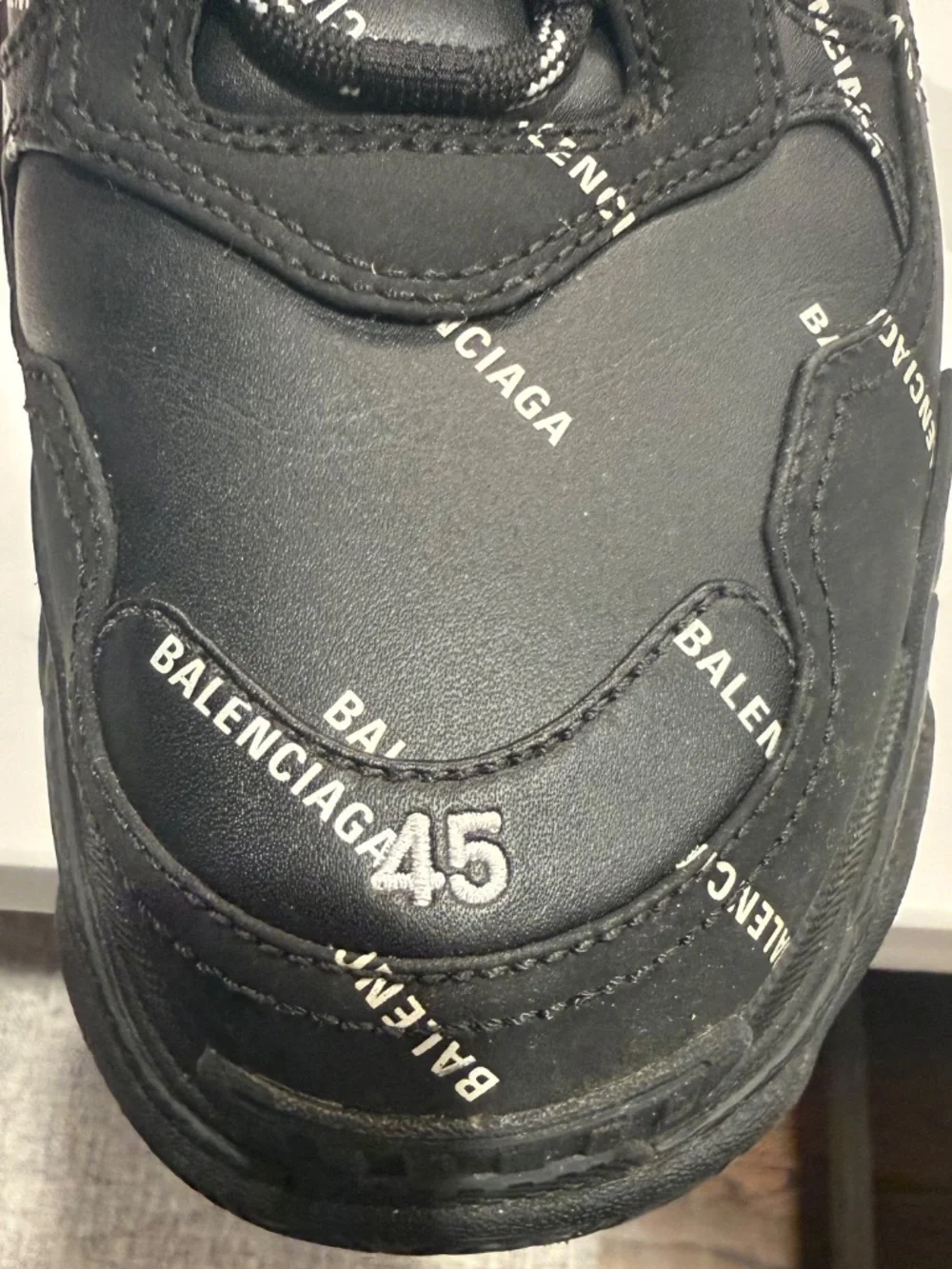 Balenciaga Triple S